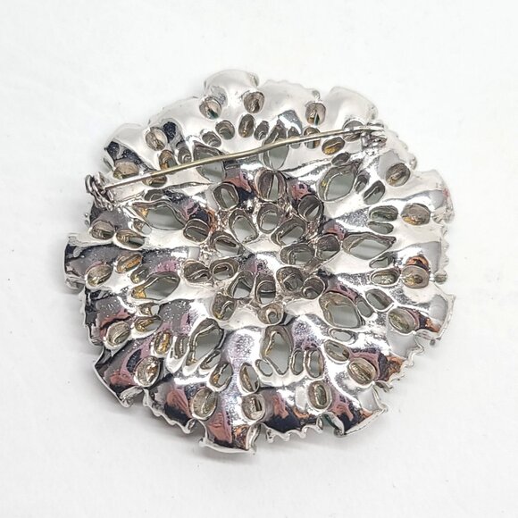 Large green clear rhinestone floral starburst brooch, Christmas NY Collection - Picture 3 of 8